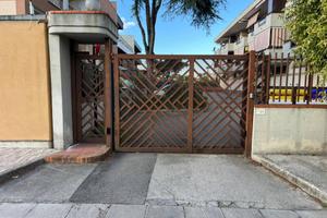Box / Garage di 20 m² a Volla
