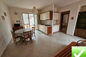 Appartamento Sul Mare Marina Di San Lorenzo 65 M