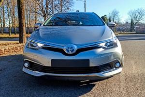 Toyota Auris Hybrid Lounge