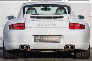 Porsche 911 Carrera 4S Coupé