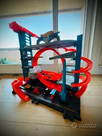 Hot Wheels Ultimate Garage