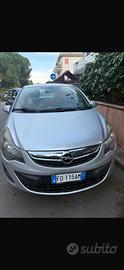 Opel corsa 2012