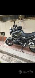 BMW r1200r