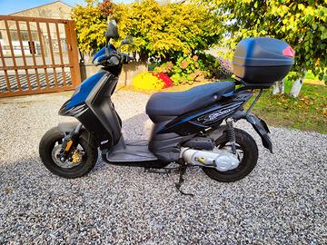 Scooter Piaggio Typhoon 50 2T