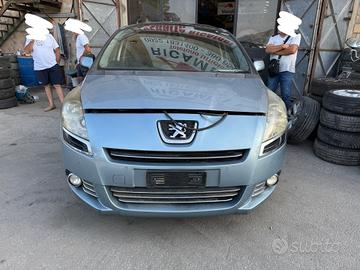 Ricambi Peugeot 5008 2.0 HDi 150cv del 2009