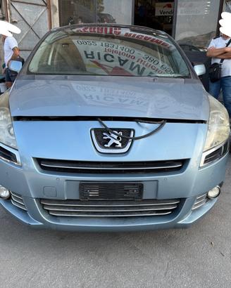 Ricambi Peugeot 5008 2.0 HDi 150cv del 2009