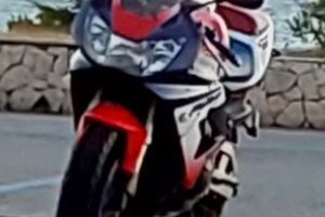 Honda cbr fireblade 929 anno 2000