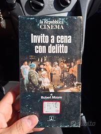 INVITO A CENA CON DELITTO