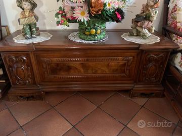 Cassapanca in legno