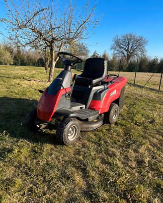 Trattorino Tagliaerba