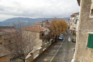 2 LOCALI A BELLEGRA