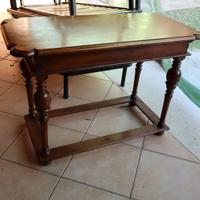 VECCHIO TAVOLO IN NOCE 122X59 CM