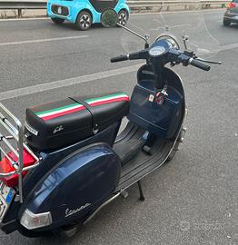 Vespa px 150 2007  rara bandiera italia e Vuitton