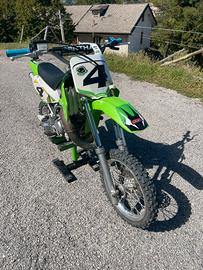 Moto cross Kawasaki 65 sx