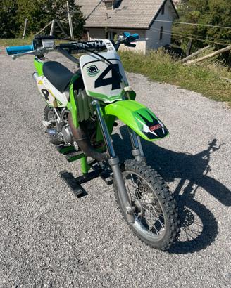 Moto cross Kawasaki 65 sx