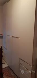 Mobile a ponte montato compatto,tappeto,cucina,ecc