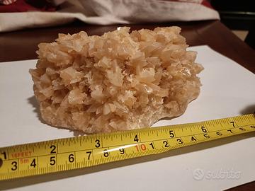 minerali e pietre da collezione calcite