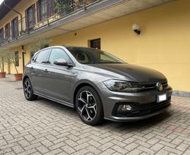 VOLKSWAGEN Polo 6ª serie - 2020