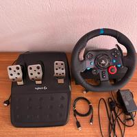 Volante G29 Logitech con Pedaliera