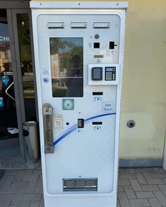 Distributore automatico sigarette