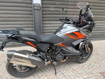 KTM 1290 SUPER ADVENTURE S TECH PACK