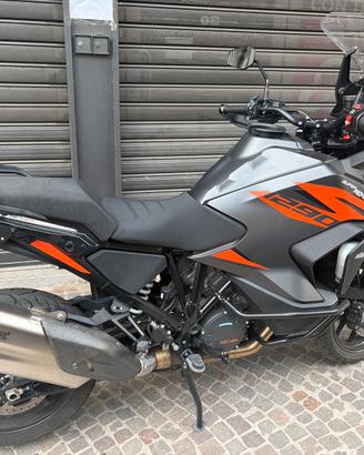 KTM 1290 SUPER ADVENTURE S TECH PACK