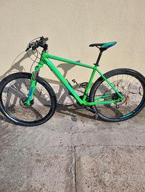 Cube Aim 29 Verde-Nero Telaio Alluminio Lite Force