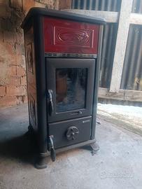STUFA A LEGNA IN GHISA + CANNA FUMARIA