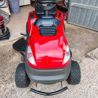 trattorino tagliaerba castelgarden 