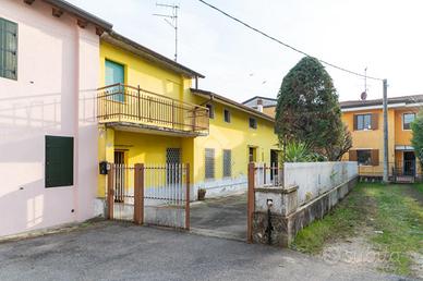 CASA INDIPENDENTE A VILLAFRANCA DI VERONA