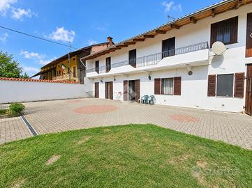 CASA INDIPENDENTE A LIVORNO FERRARIS