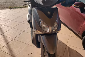 SCOOTER YAMAHA X CITY 250