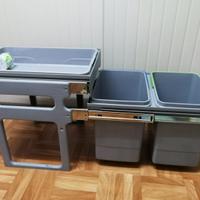 Portarifiuti con vassoio multiuso