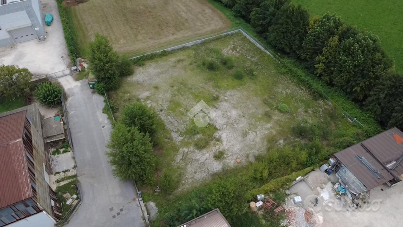 CAPANNONE A BOTTICINO - Vista 5