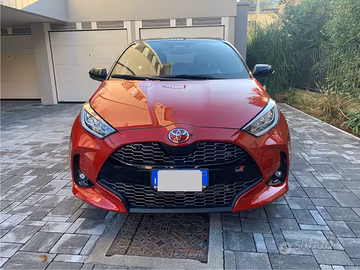 Toyota Yaris GR Sport 1.5 TNGA HEV 130 E-CVT