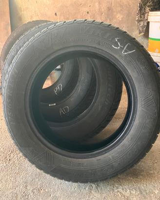 Gomme 4 stagioni 