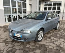 Alfa Romeo 147 1.9 JTD (115 CV) cat 5p. Distinctiv