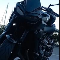 MT 09 Total Black 2018