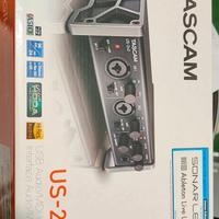 INTERFACCIA AUDIO MIDI/USB 2x2