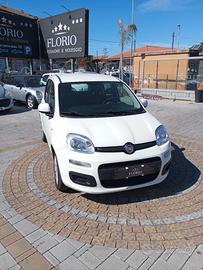 Fiat Panda 1.2 Connected by Wind