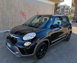 Fiat 500L 1.3 Multijet 95 CV TREKKING BLACK EDITIO