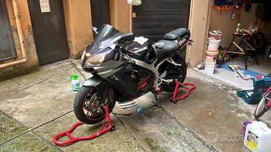 Kawasaki Ninja ZX-9 - 2001