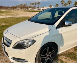 Mercede Classe B 2014 premium tetto apribile