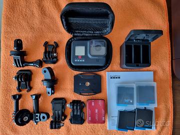 GoPro 8 Black più accessori