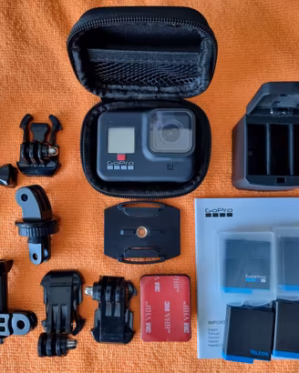 GoPro 8 Black più accessori