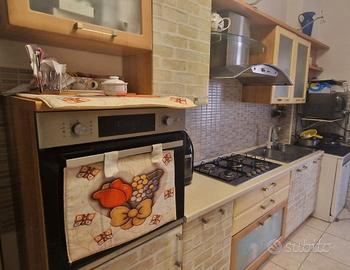 Cucina lineare a 2 Blocchi