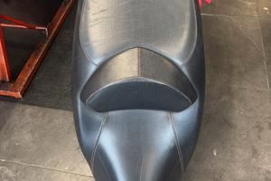 Sella Yamaha Xcity 125