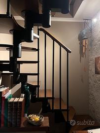 Rintal scala a chiocciola.