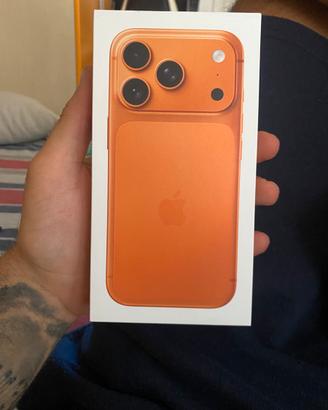IPHONE 17 PRO 256 GB NUOVO CON SIGILLO DI GARANZIA