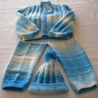 COMPLETINO IN LANA FATTO A MANO 2-4ANNI